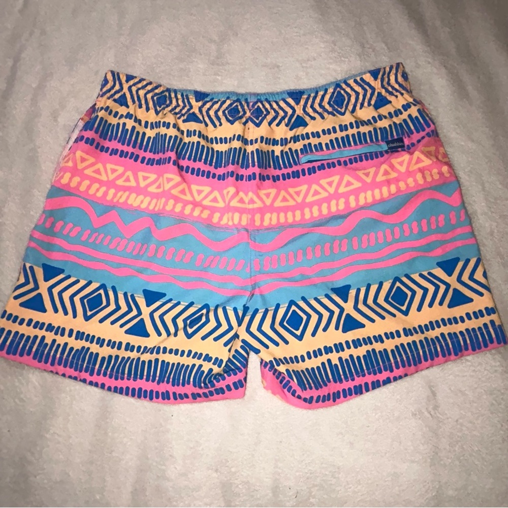 chubbies Pink & Blue High-Waist Shorts - Picture 6 of 9